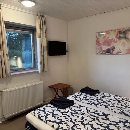 Hine Bakke فندق مبيت وإفطار Rudkøbing