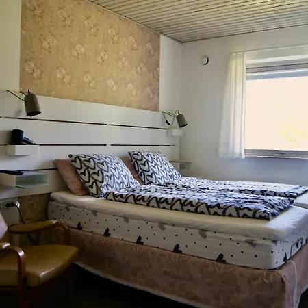 Hine Bakke Bed & Breakfast 2*